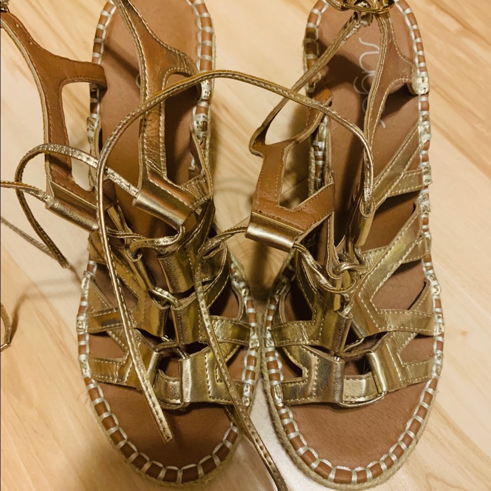 Sandals - Picture 4 of 5